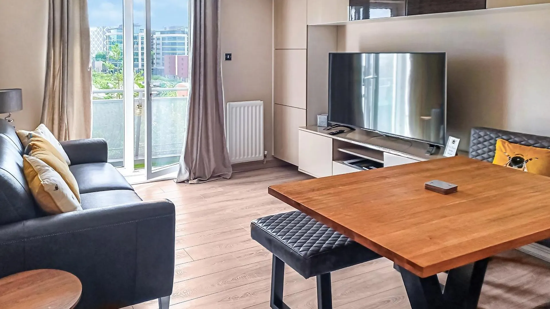 The Hive Villa Newcastle upon Tyne Holiday home